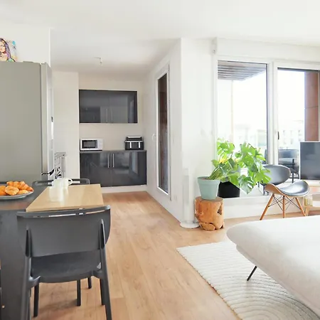 Colin - Welkeys Appartement *